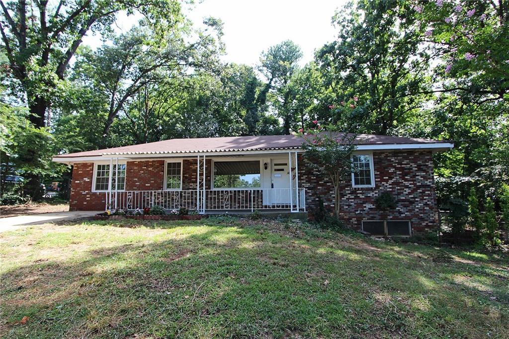 160 Lake Dr., Atlanta, GA 30340