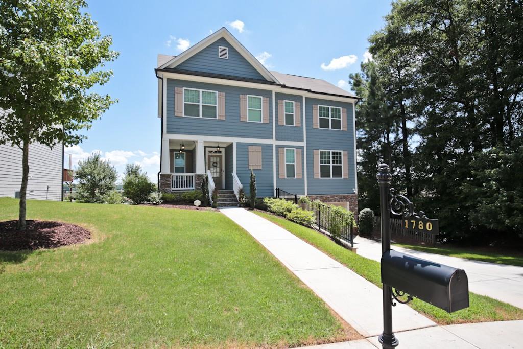 1780 Carroll Dr., Atlanta, GA 30318