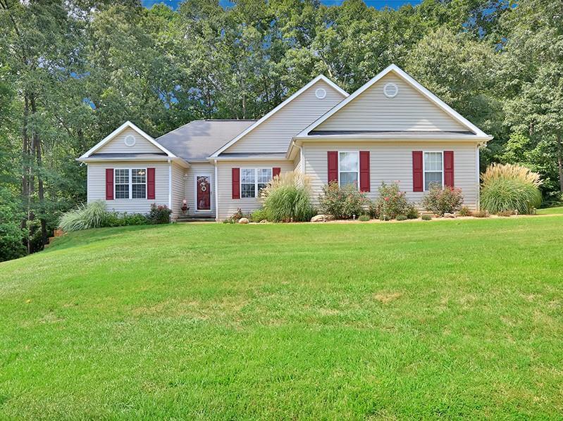 5041 Hubert Martin Rd., Cumming, GA 30028