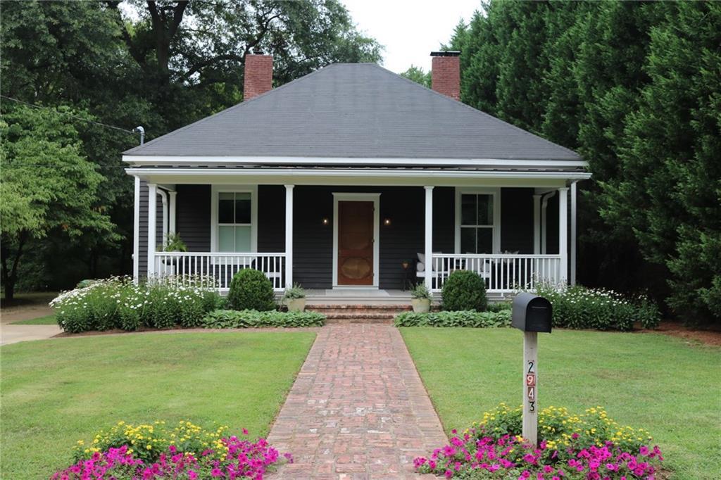 2943 Wales Ave., Atlanta, GA 30318