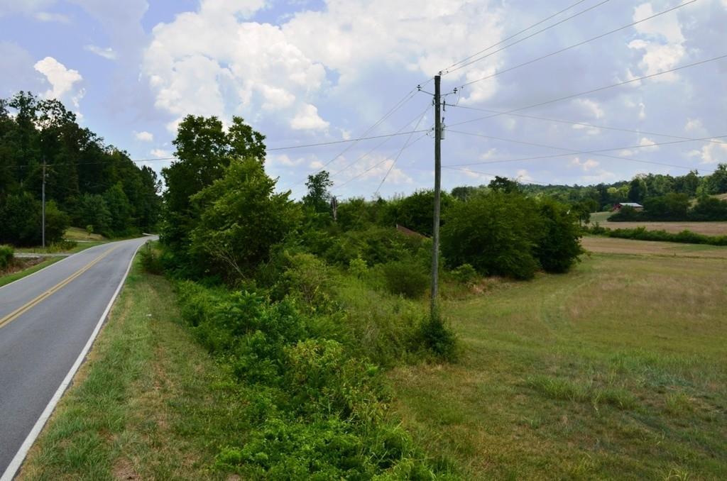 390 Spring Place Rd., White, GA 30184