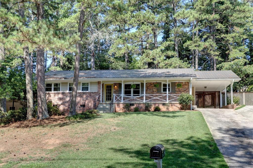 2648 Warwick Cir., Atlanta, GA 30345