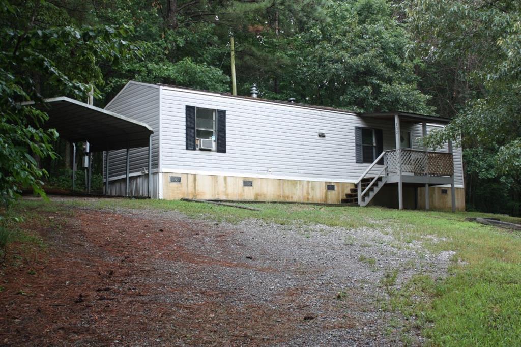 732 Tilley Rd., Talking Rock, GA 30175