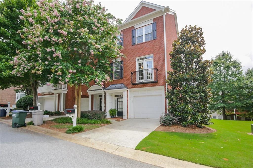 3805 Waters Edge Tr., Roswell, GA 30075
