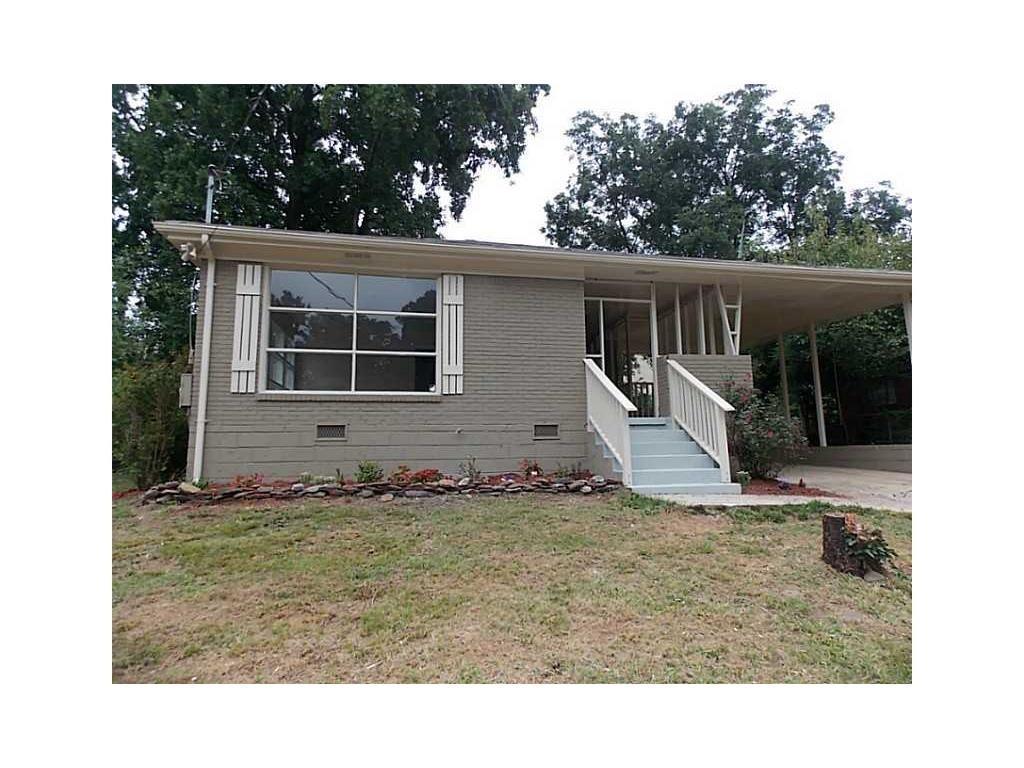 2992 Belvedere Ln., Decatur, GA 30032