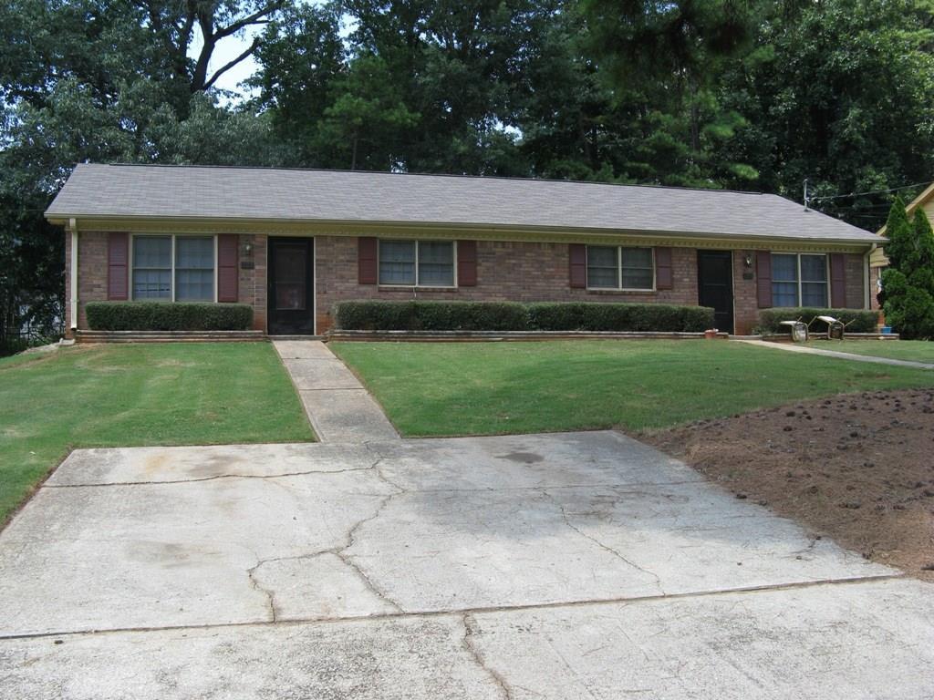 325 Haymarket Ln., Lawrenceville, GA 30046