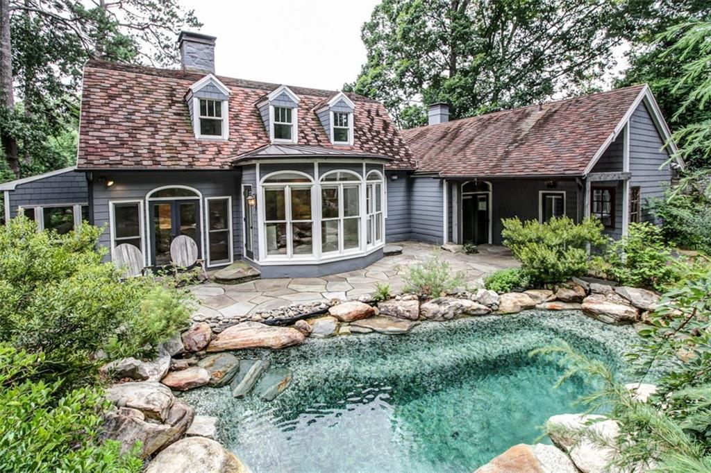 1590 W Sussex Rd., Atlanta, GA 30306