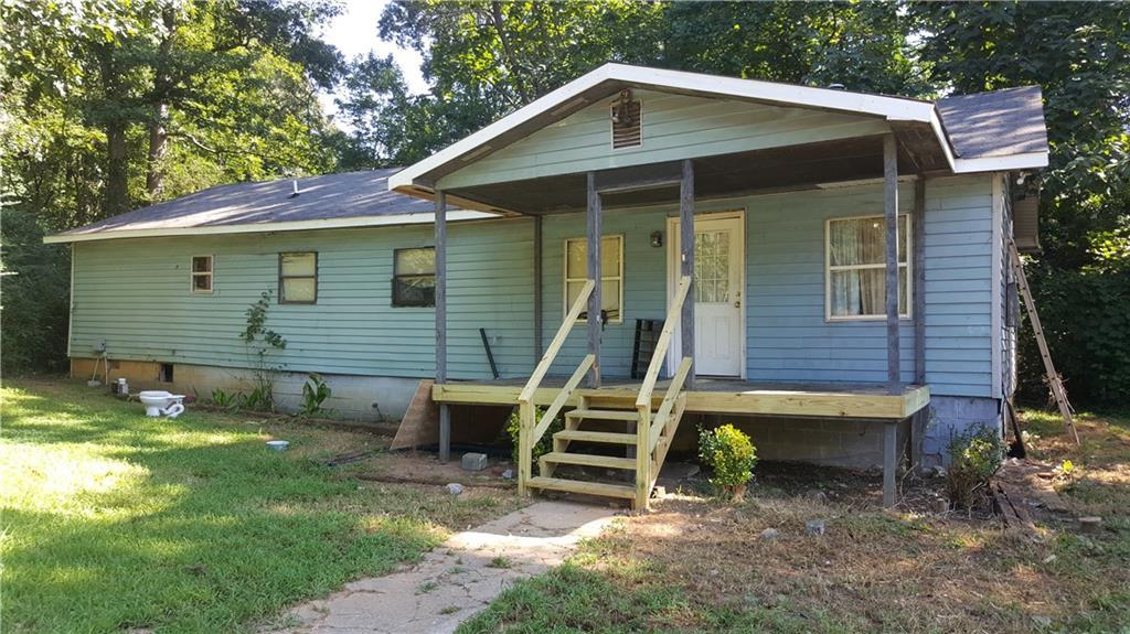 1835 Tulip Dr., Gainesville, GA 30507