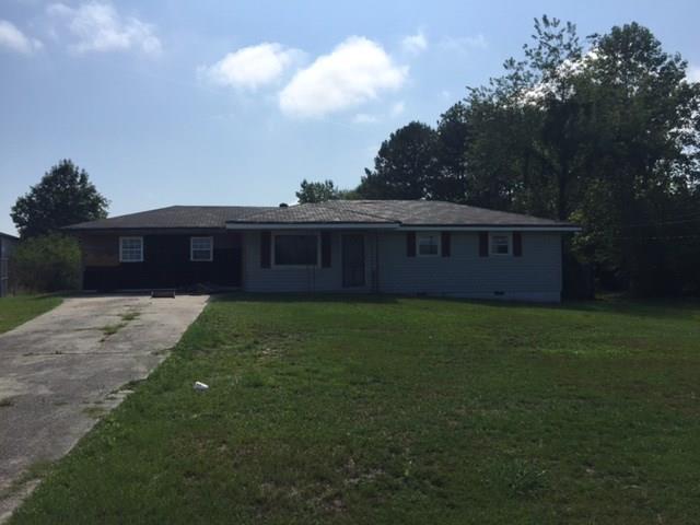 1173 Cleburne Pkwy., Hiram, GA 30141