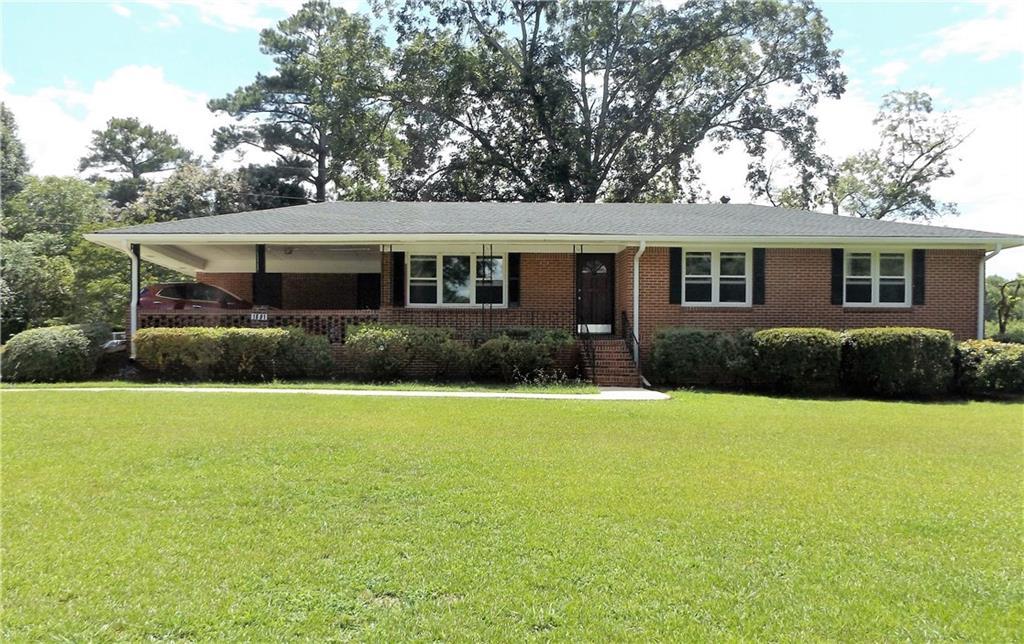 1691 Rockbridge Rd., Stone Mountain, GA 30087