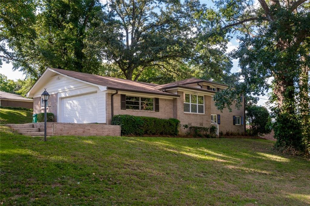 3207 Cherry Valley Dr., Atlanta, GA 30316