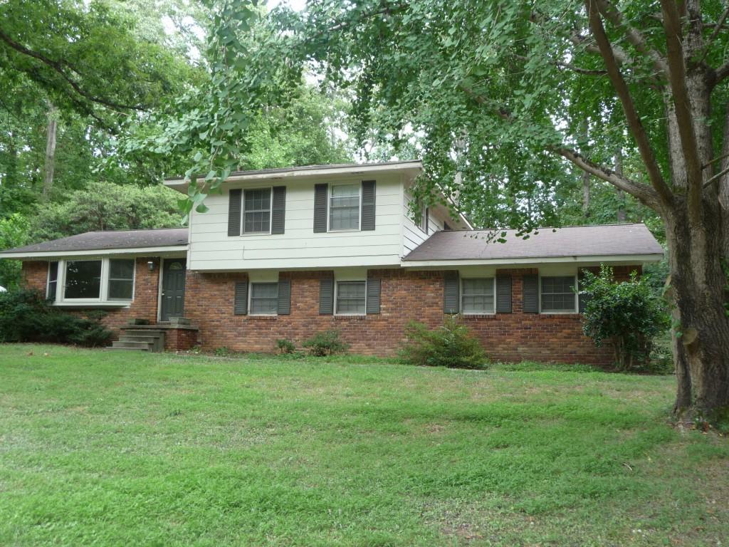 52 Pioneer Tr., Marietta, GA 30068