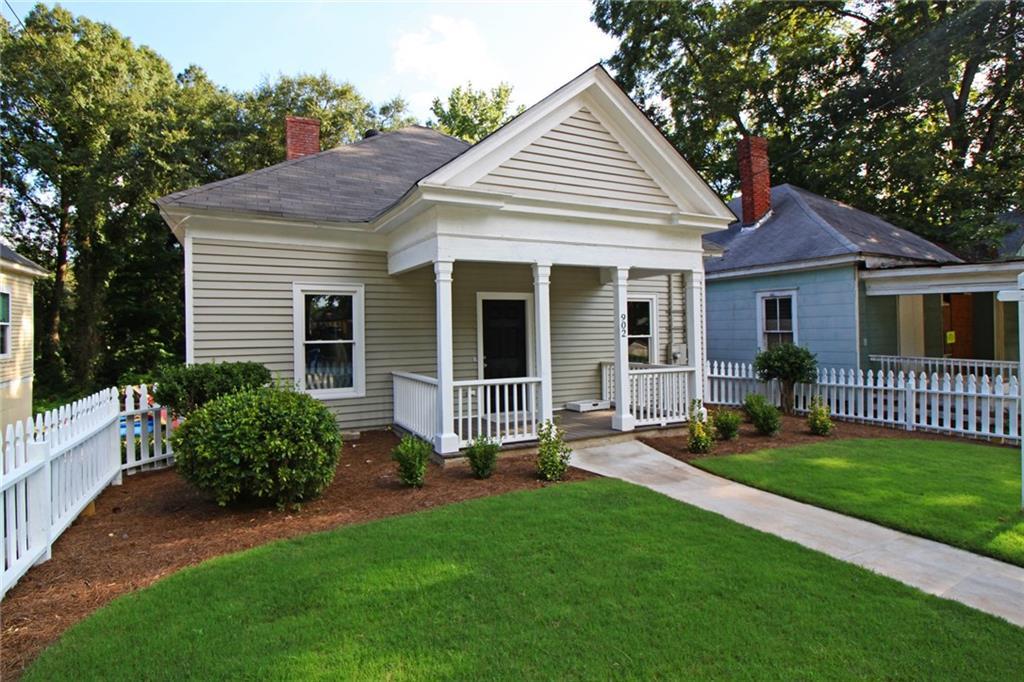 902 White St., Atlanta, GA 30310
