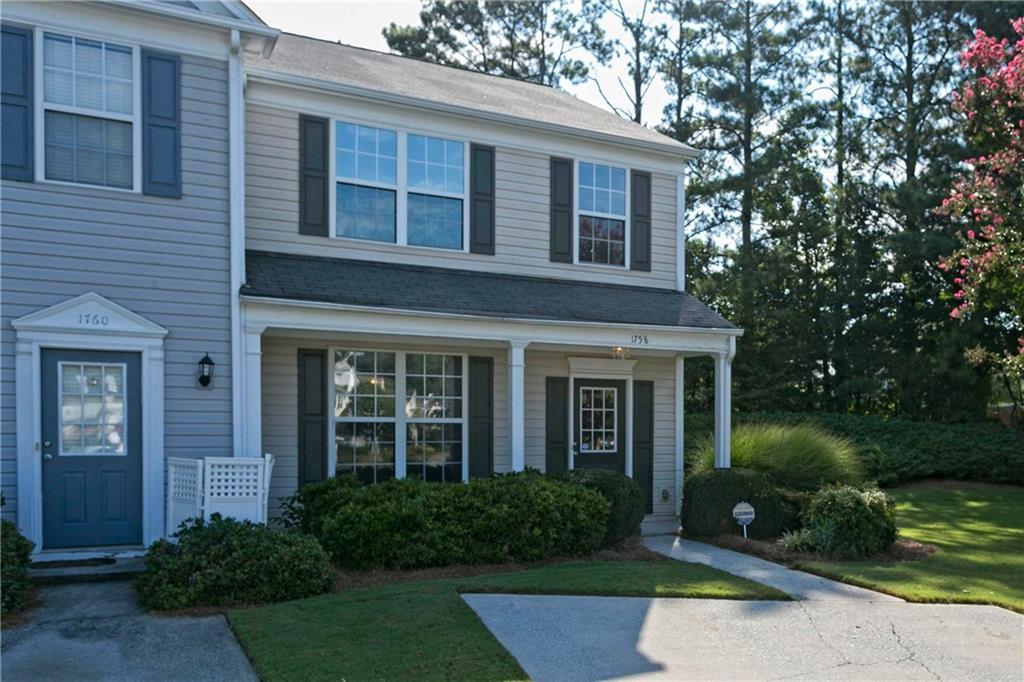 1758 Stanwood Dr., Kennesaw, GA 30152
