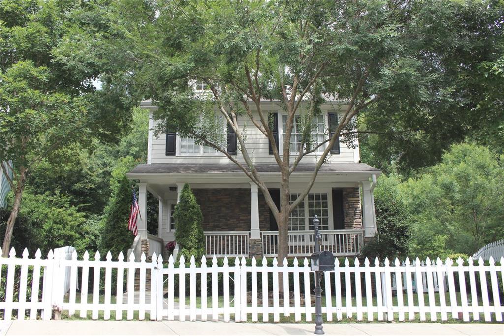 2141 Parkview Ln., Atlanta, GA 30318