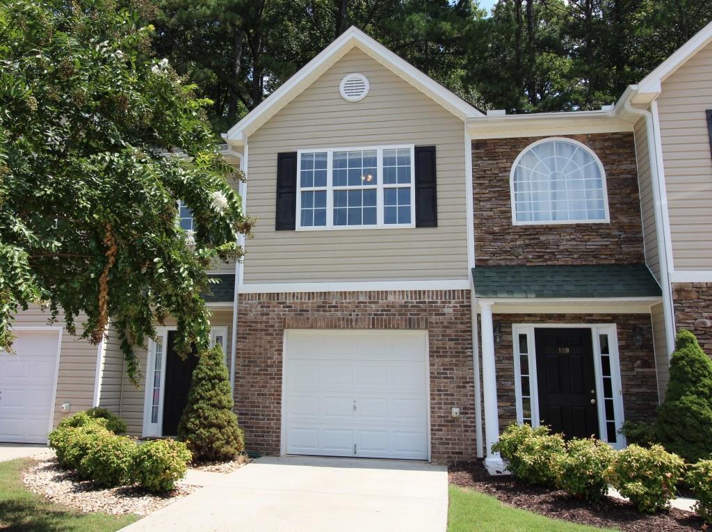 137 Creekwood Dr., Woodstock, GA 30188