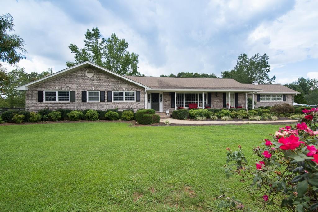 5700 Ball Ground Rd., Ball Ground, GA 30107