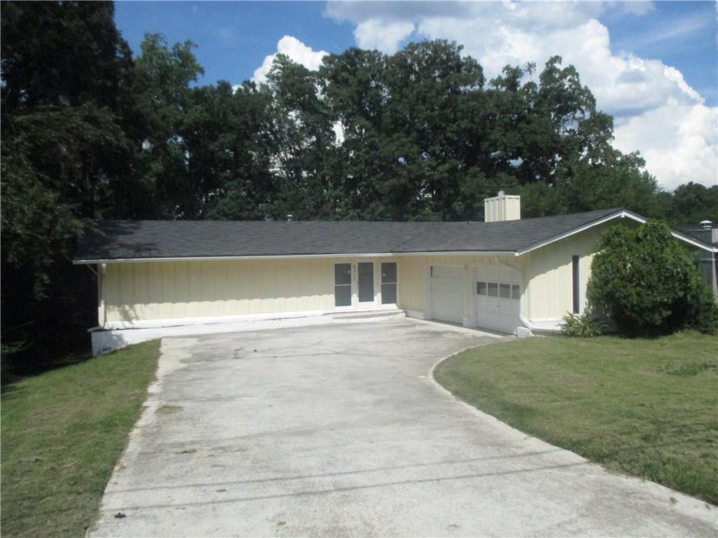6312 Saddlewood Dr., Lithonia, GA 30058
