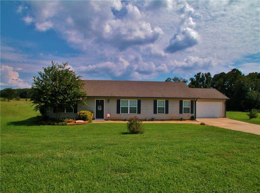 327 Grandview Dr., Jefferson, GA 30549