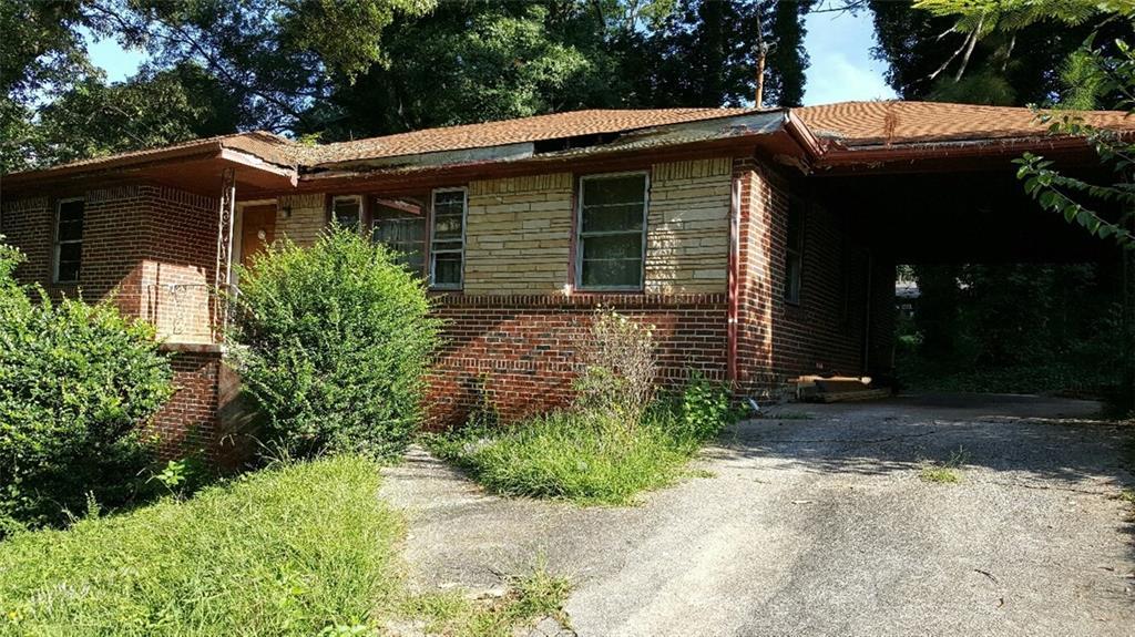 2398 Cranbrooke Dr., Decatur, GA 30032