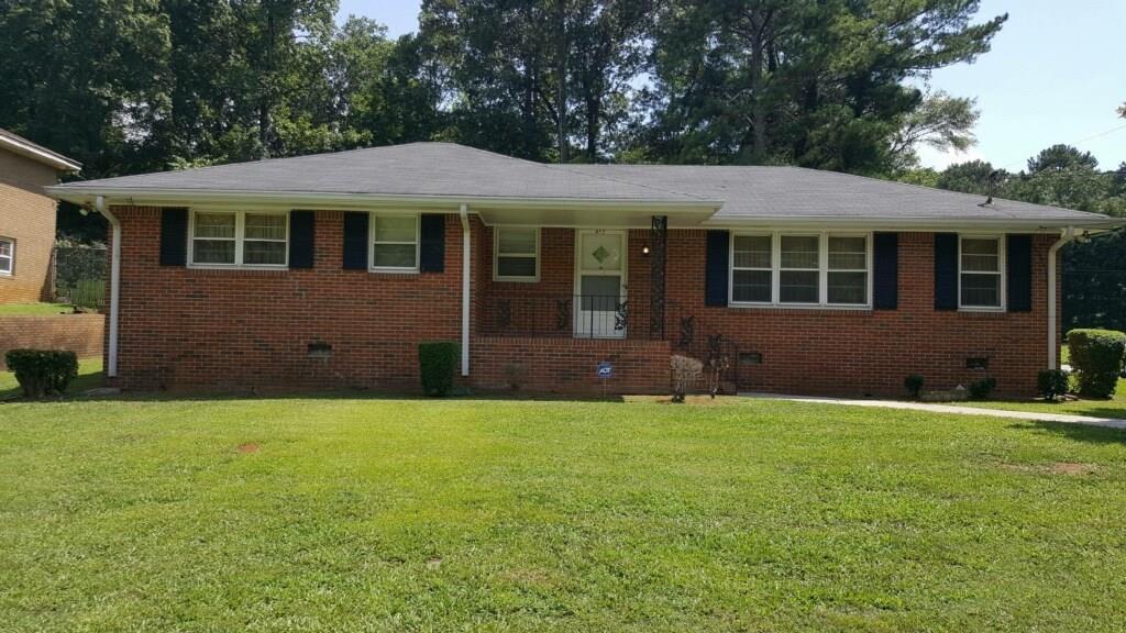 315 Tonawanda Dr., Atlanta, GA 30315