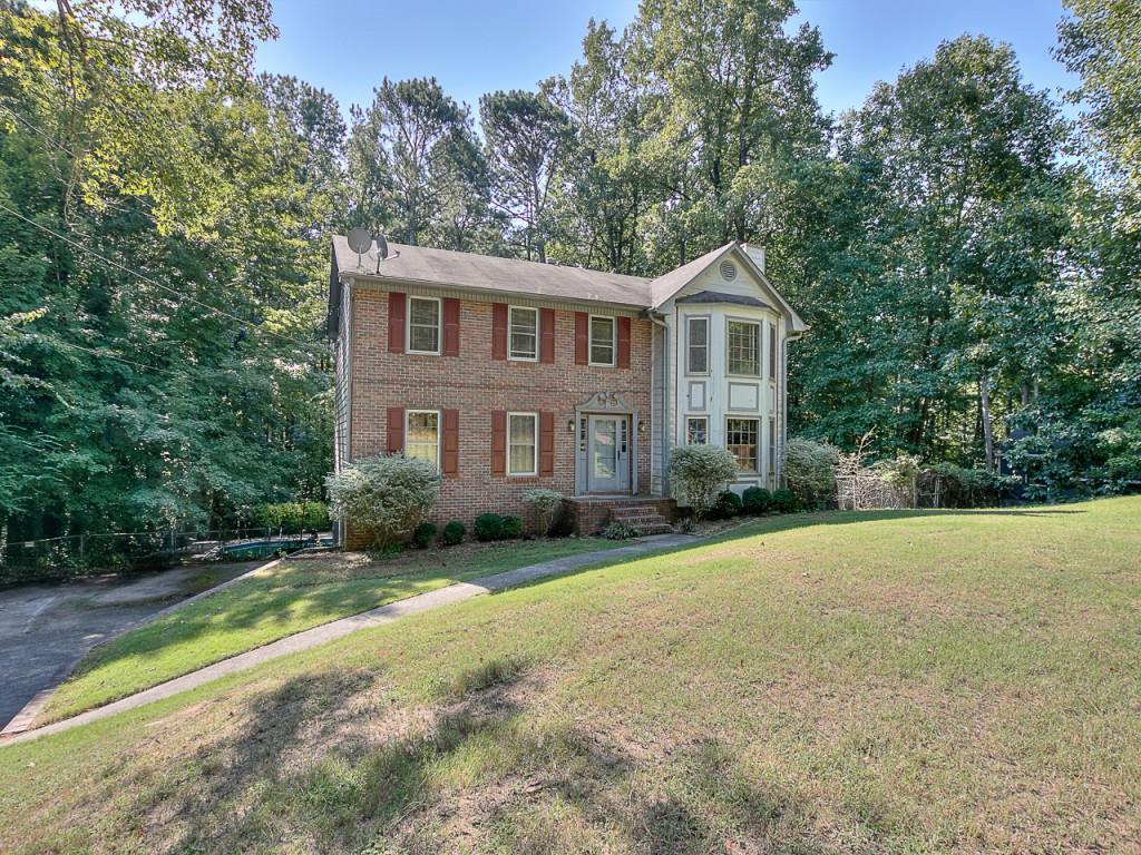 10905 Shallowford Rd., Roswell, GA 30075