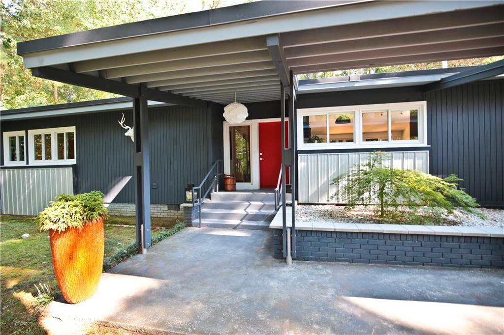 2160 Spring Creek Rd., Decatur, GA 30033