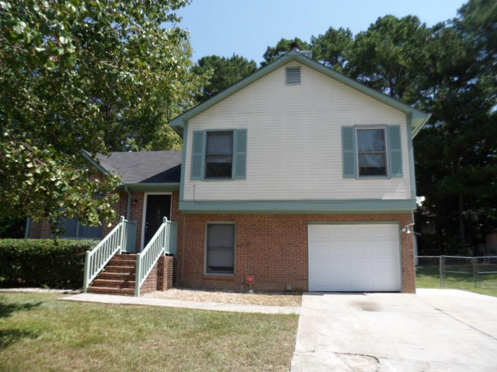 7190 Nunn Woods Way, Fairburn, GA 30213