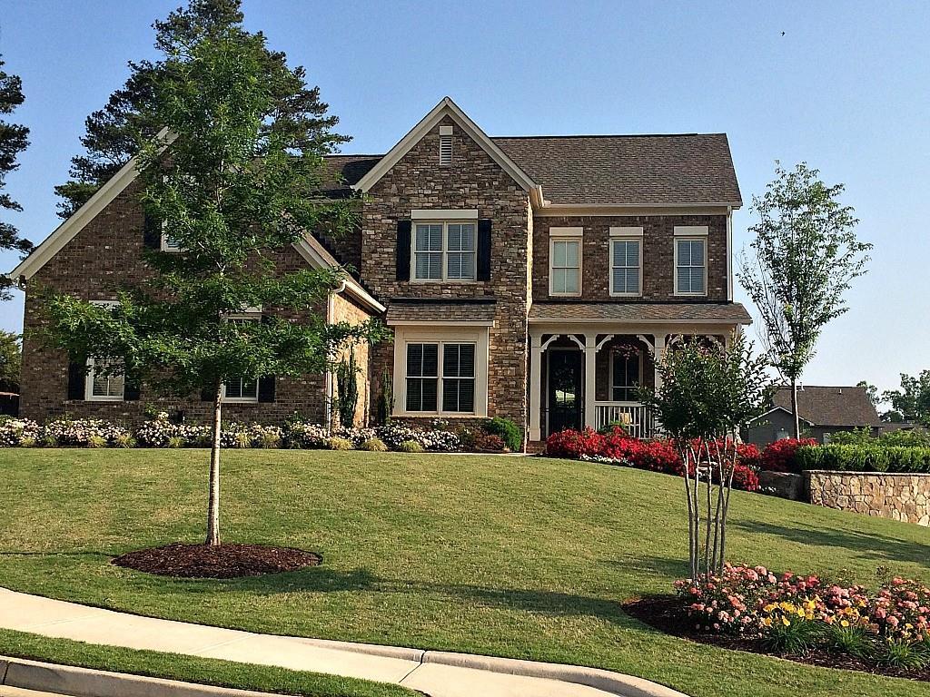 500 Rocky Creek Pl., Woodstock, GA 30188