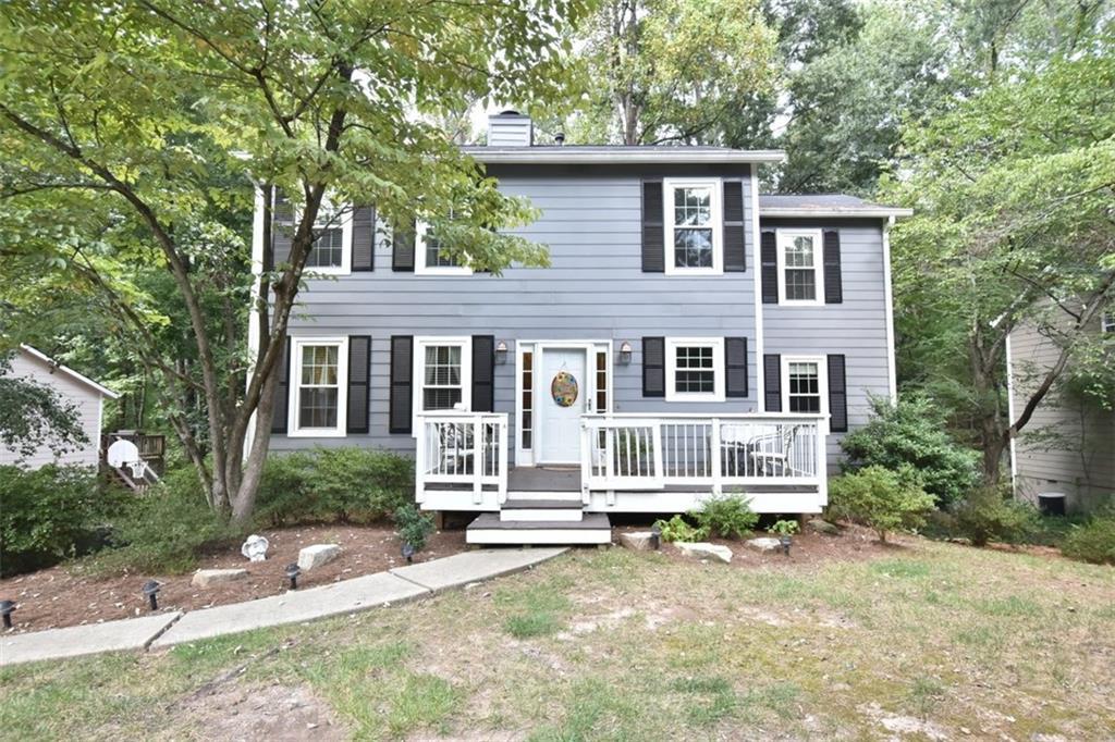 450 Tyson Cir., Roswell, GA 30076