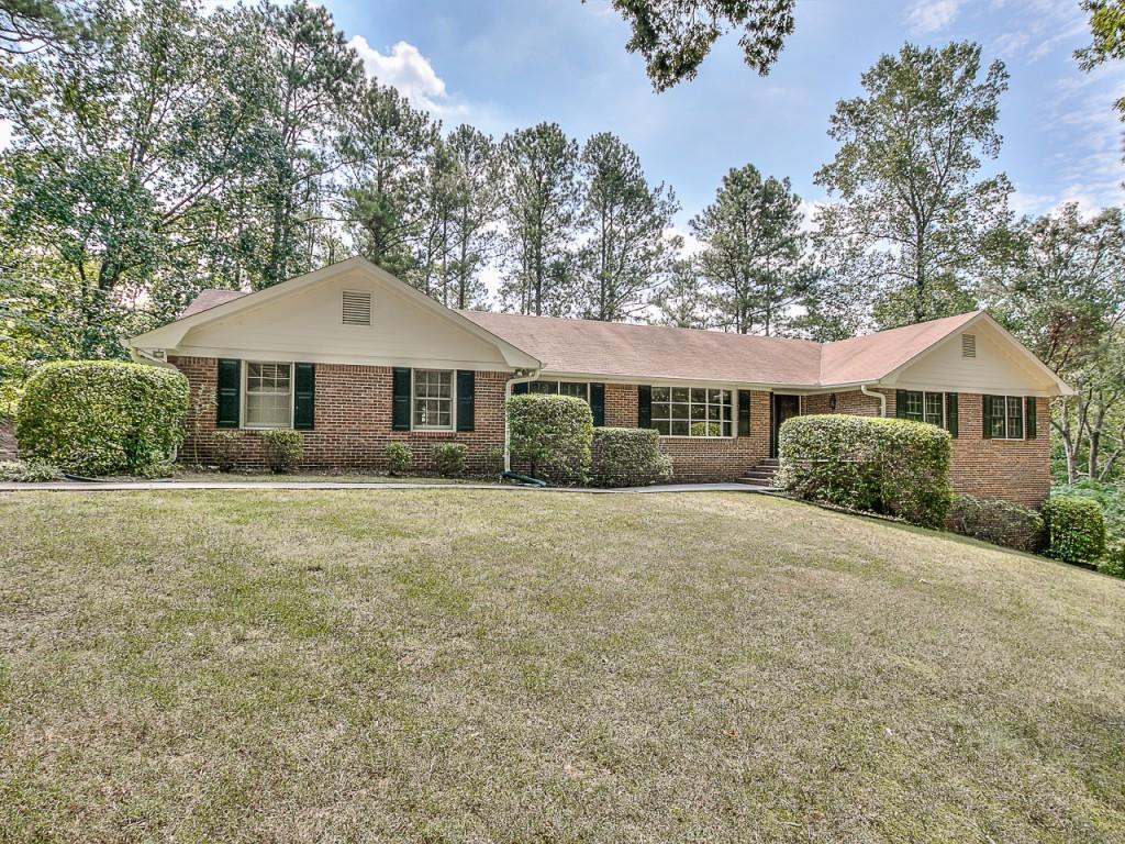 10735 Shallowford Rd., Roswell, GA 30075