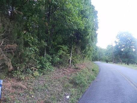 33 Gaddis Rd., Cartersville, GA 30120