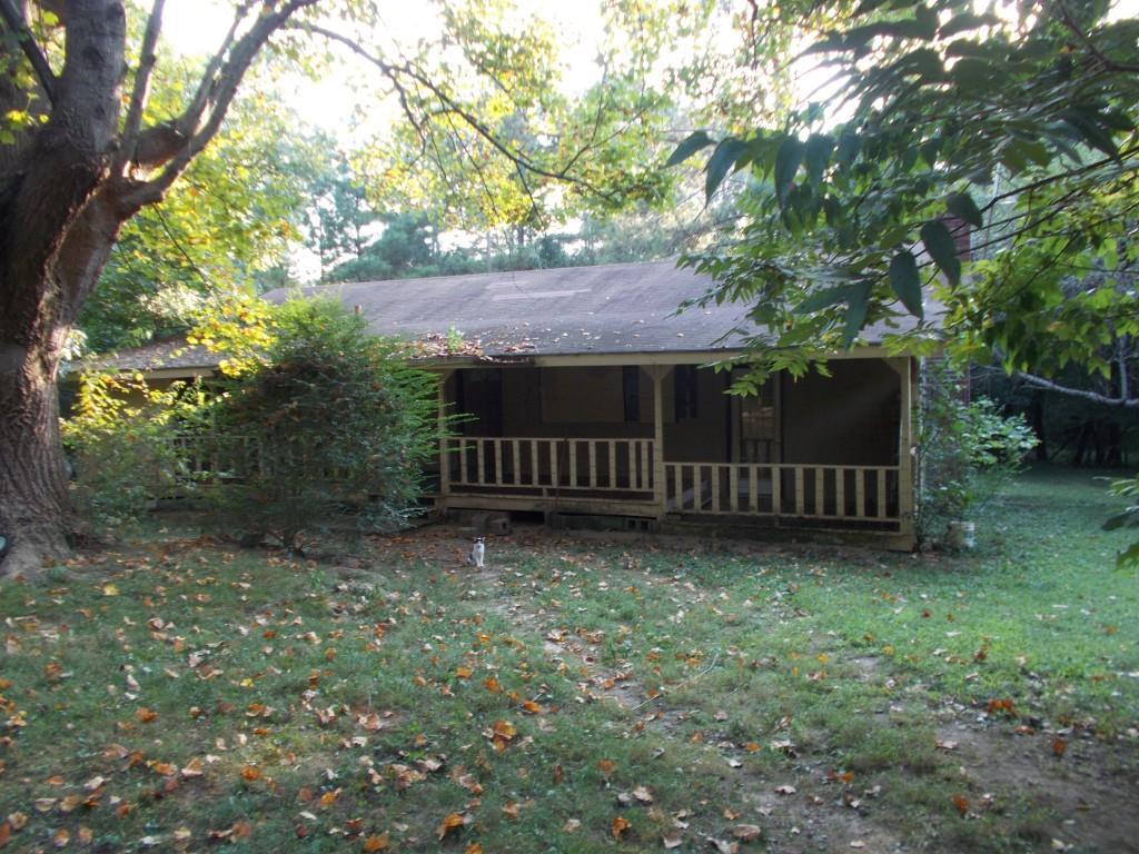 2286 Campground Dr., Acworth, GA 30102