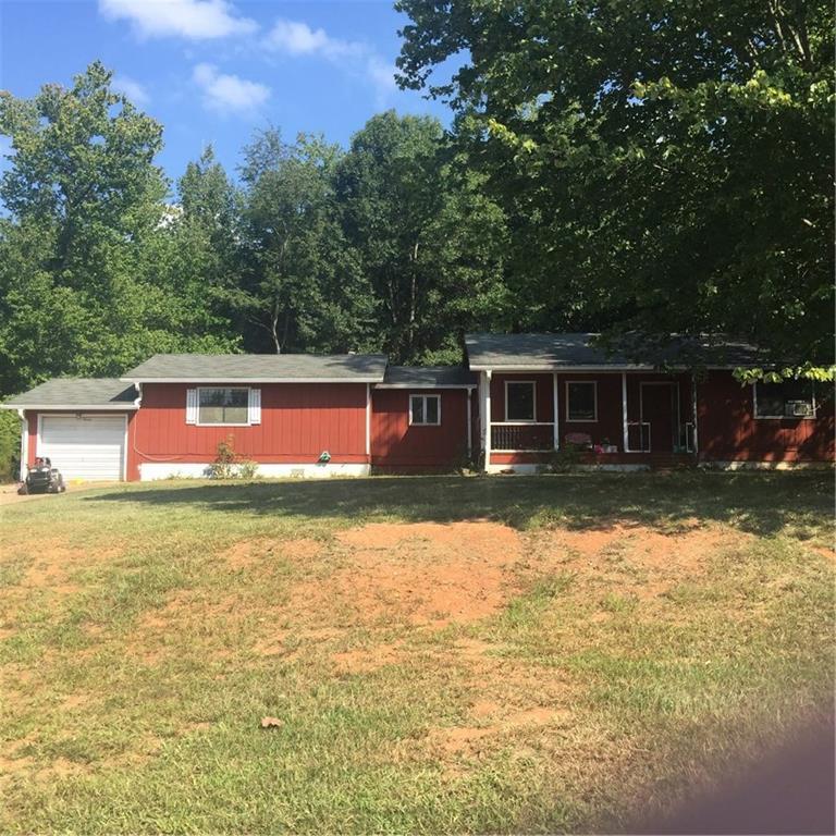 99 Pine Lake Cir., Cumming, GA 30040