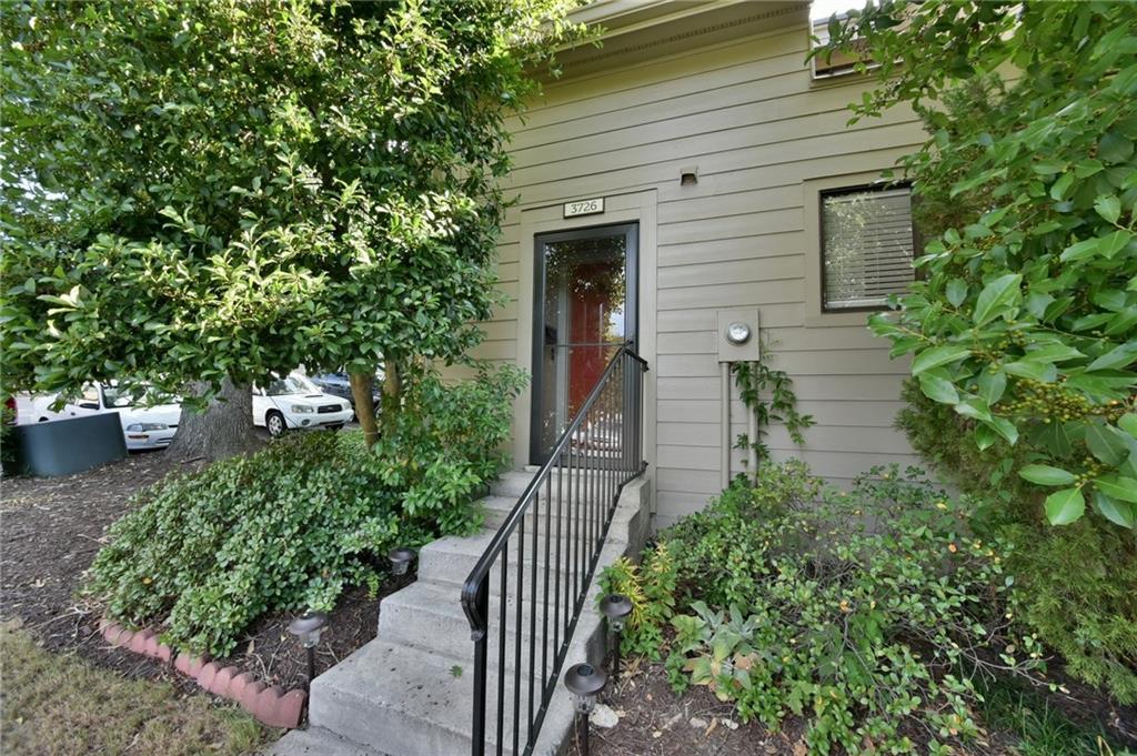 3726 Stonewall Cir., Atlanta, GA 30339