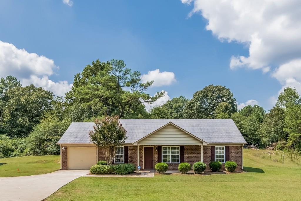 984 Cohran Store Rd., Douglasville, GA 30134
