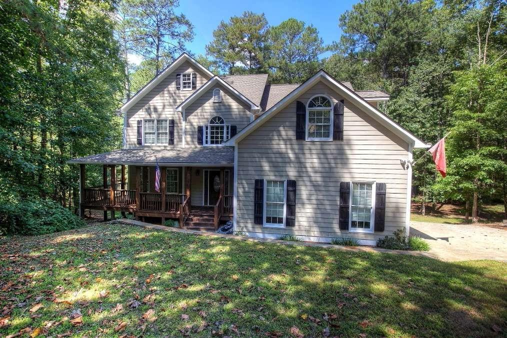 124 Picketts Forge Dr., Acworth, GA 30101