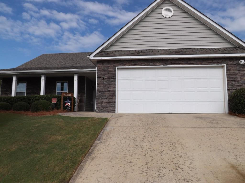 706 Bridle Creek Way, Auburn, GA 30011