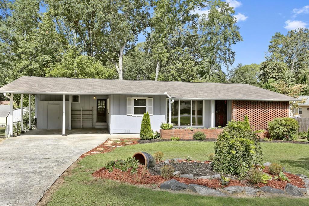 2004 Nancy Cir., Smyrna, GA 30080