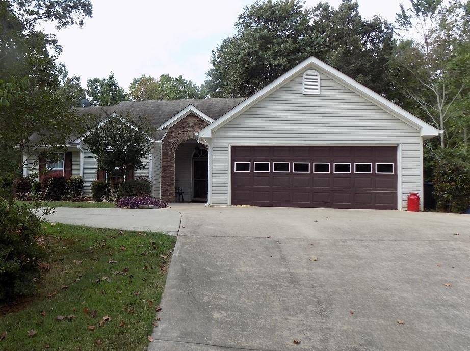 453 Little Mountain Rd., Dawsonville, GA 30534