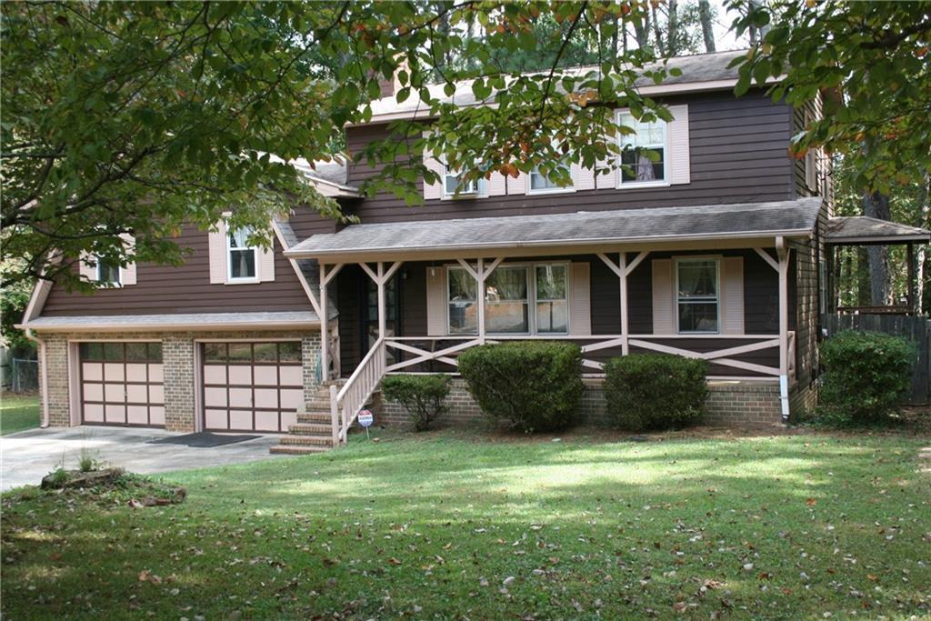 2488 Jackie Moore Cir., Acworth, GA 30102