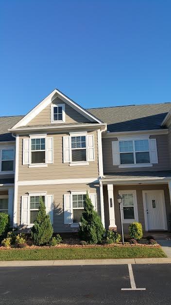 1154 Lake Point Way, Suwanee, GA 30024