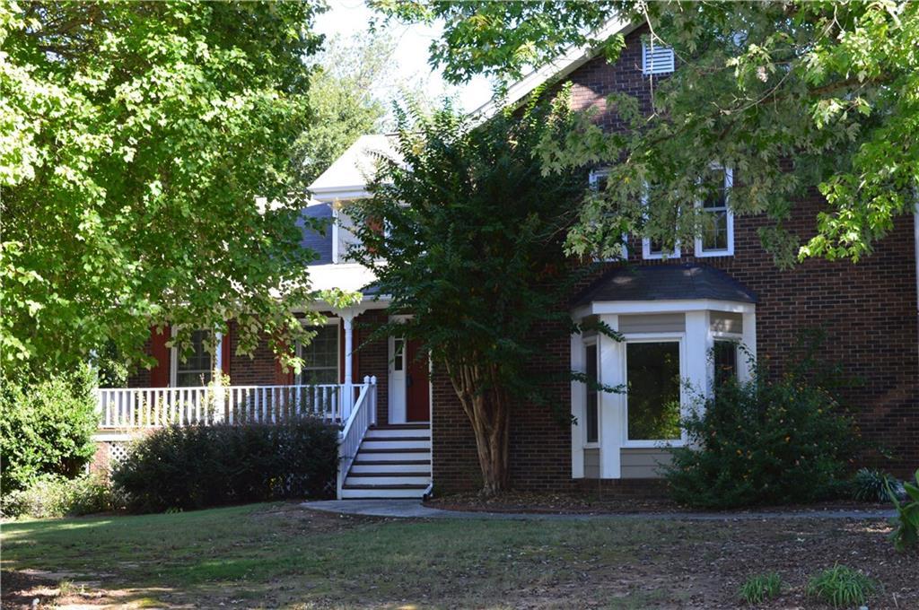 1444 Summit Chase Dr., Snellville, GA 30078