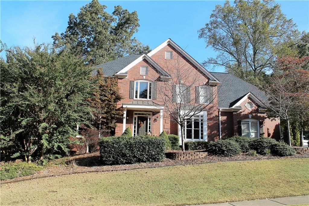 312 Oak Meadow Dr., Woodstock, GA 30188