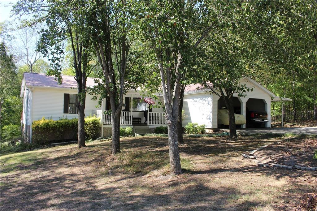 243 Town Creek Dr., Calhoun, GA 30701