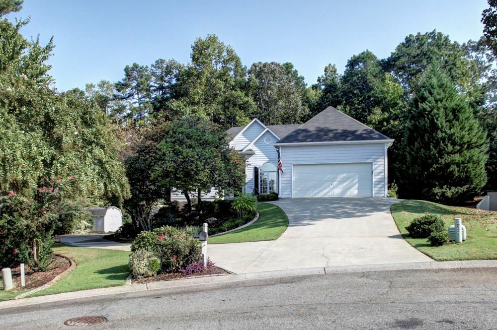 257 Mountain View Dr., Woodstock, GA 30188