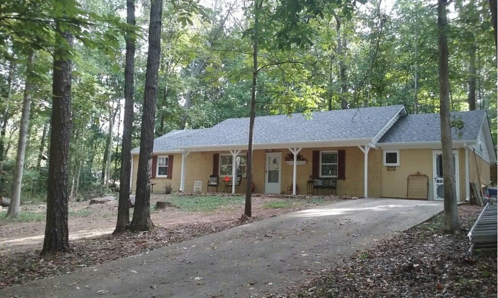 110 Crestwood Dr., Canton, GA 30114