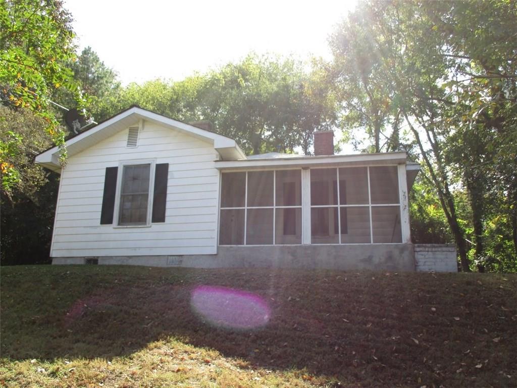 2912 Parrott Ave., Atlanta, GA 30318