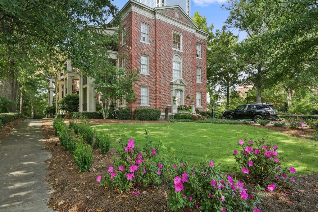 2814 Peachtree Rd. #5, Atlanta, GA 30305