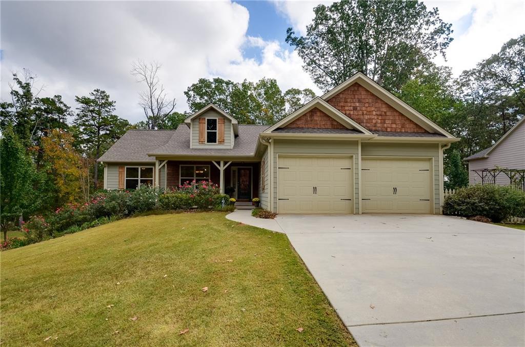 94 Bryn Dr., Dawsonville, GA 30534